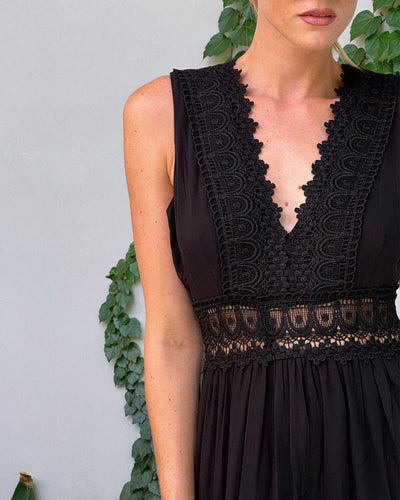 Elegant Lace V-Neck Dress