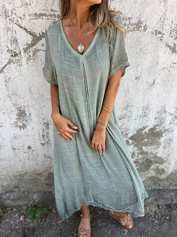 Elegant V-neck midi dress